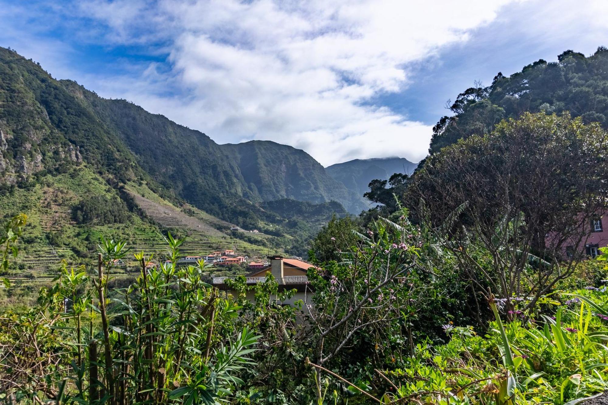 Madeira Surf Lodge Sao Vicente  Exterior photo